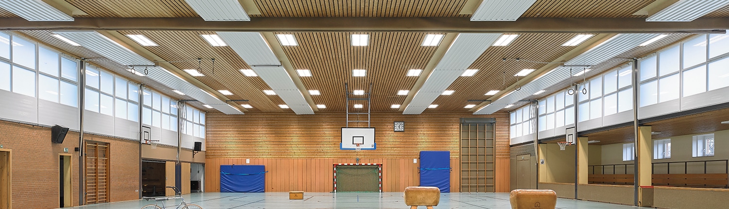 FRISCH-Licht-Hallenleuchten-ballwurfsicher