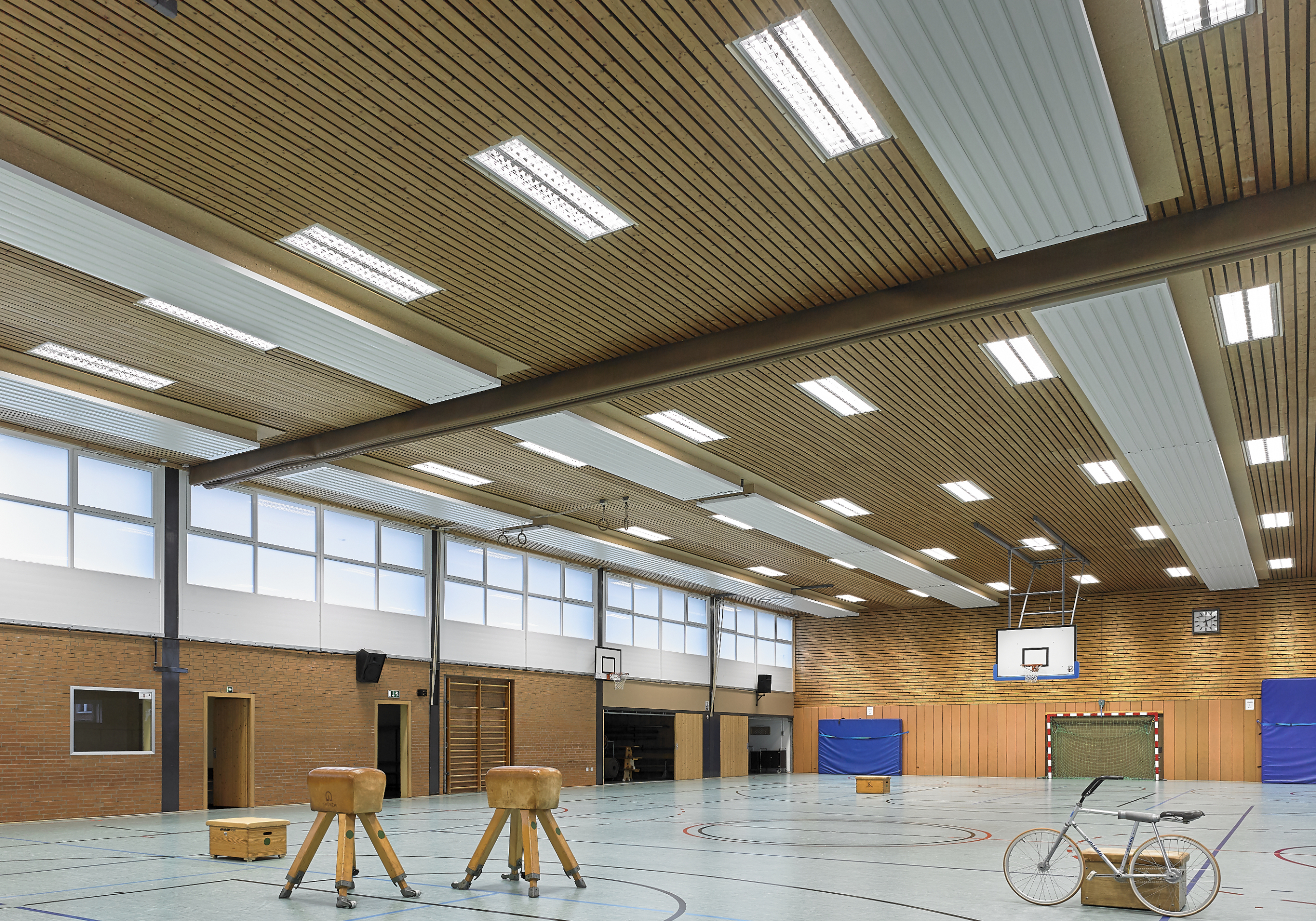 Sporthalle ATM, LED-Umrüstungssatz